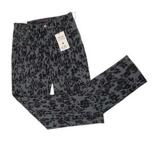 Gloria Vanderbilt Petite Amanda Animal Print Denim Jeans 8P (5556)